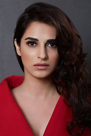 Kashmira Irani as Tina in The Reunion