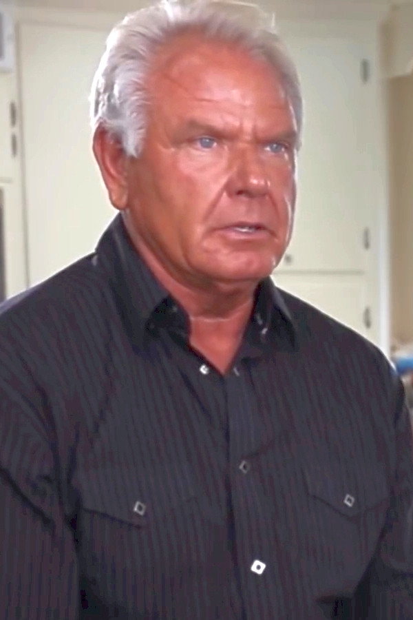Ron Danta as Himself in Life in the Doghouse