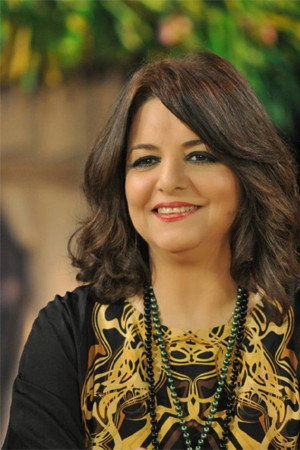 Azza Labieb as سناء in الدفاع يتهم