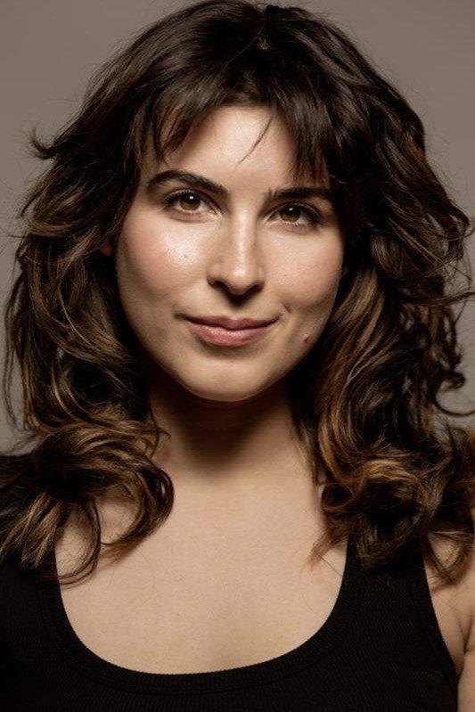 Francesca Shipsey as Darby in Shark Waters