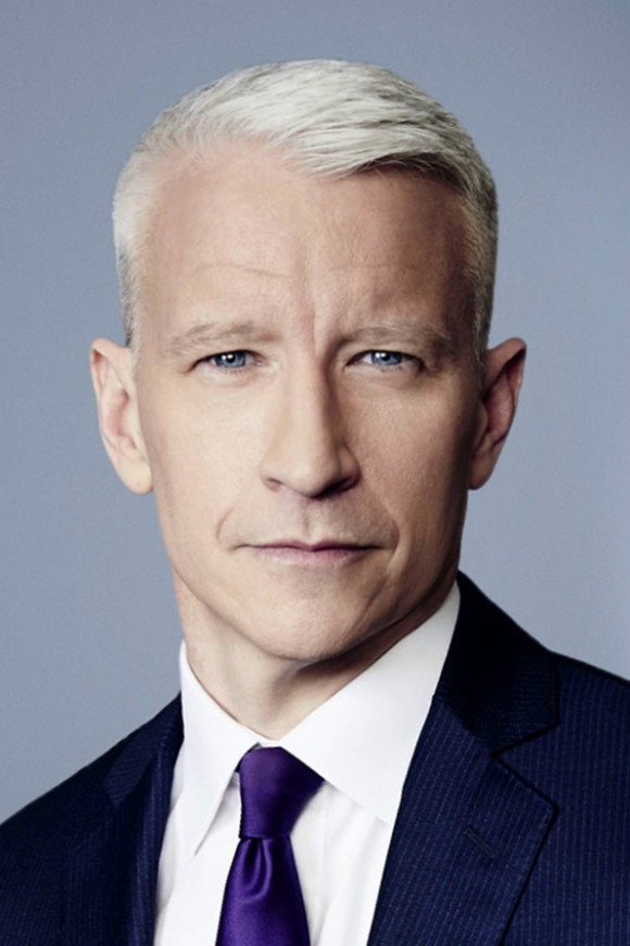 Anderson Cooper as Self in Larry King Live