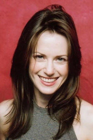 Koralee Nickarz as Rachel in Daddy