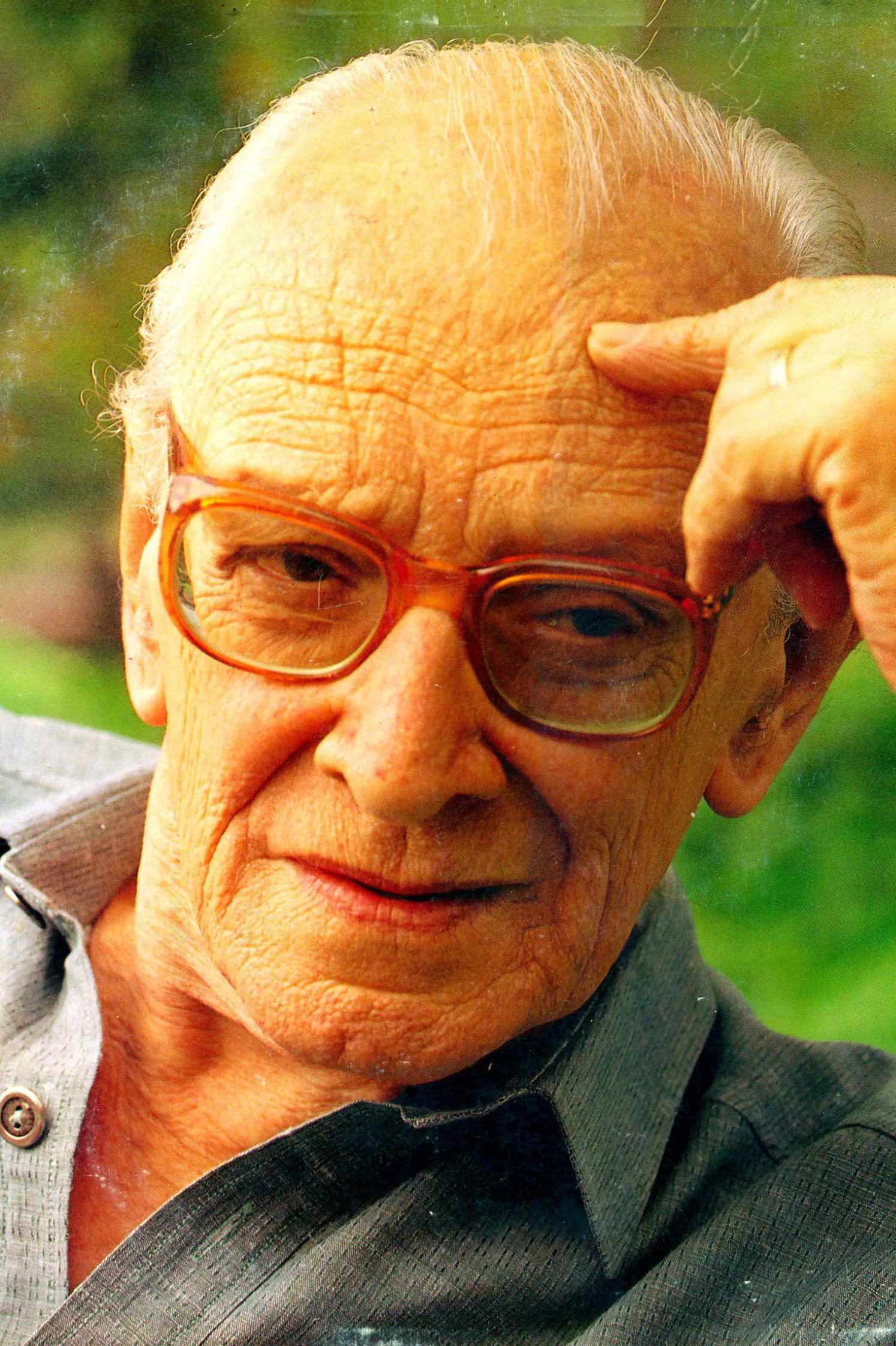 Mário Lago as Antônio Lucas in Os Gigantes