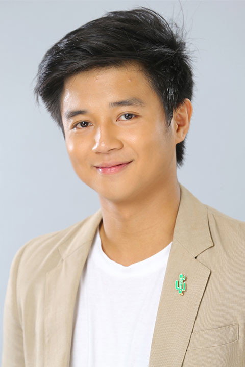Yves Flores as Benjamin Arguelles in A Soldier's Heart