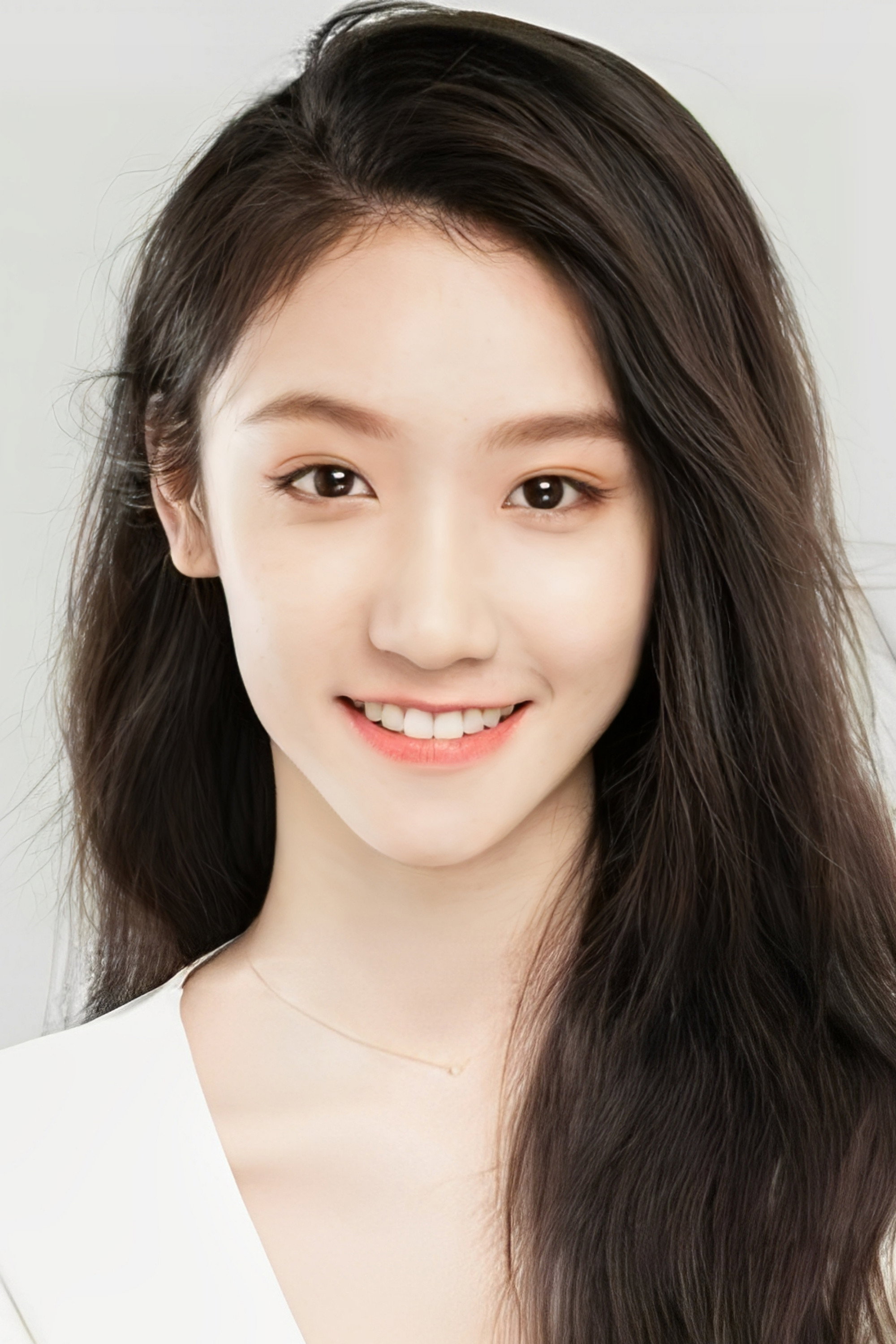 周静波 as Shen Hanxing in Fervent Kiss