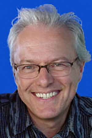 Robert Deveau as Handscomb Draile in The Lost Skeleton Returns Again