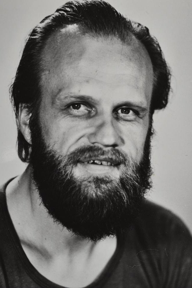 Jüri Arrak as Self - Interviewee in The Diary of Vaino Vahing
