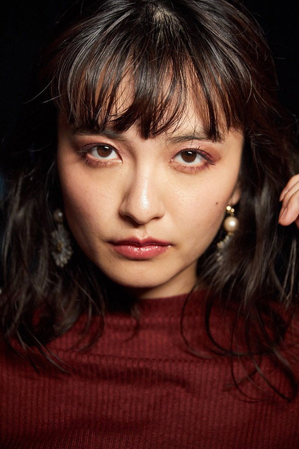 樋井明日香 as Kaoru in Sharing