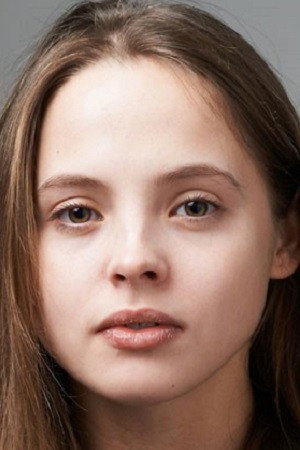 Анастасия Чистякова as Masha in Love is Evil