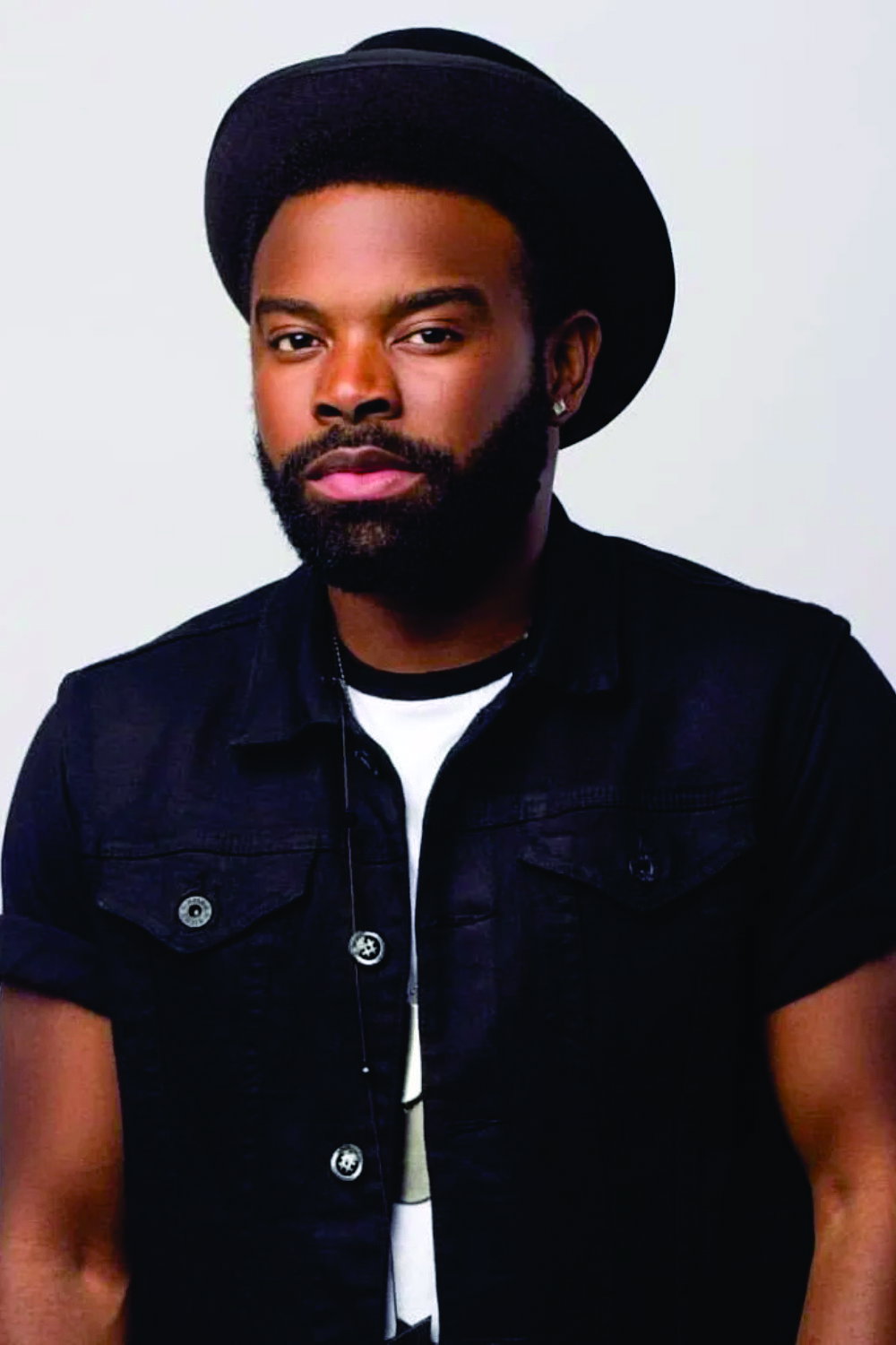 Gabriel Afolayan as Afolabi Jacobs in For Maria Ebun Pataki