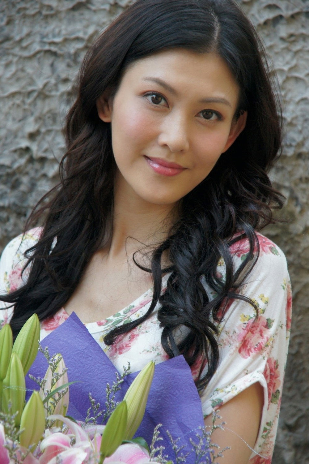李彩華 as Sandy in Re-cycle