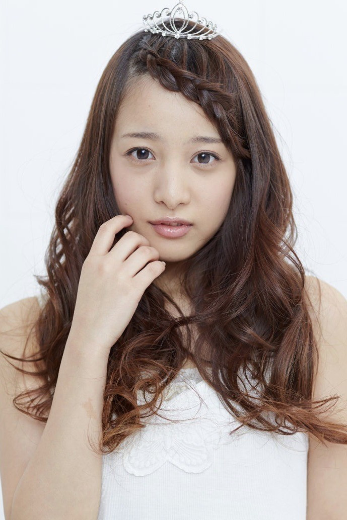 池田ショコラ as Emiru Ikuno in A Peephole
