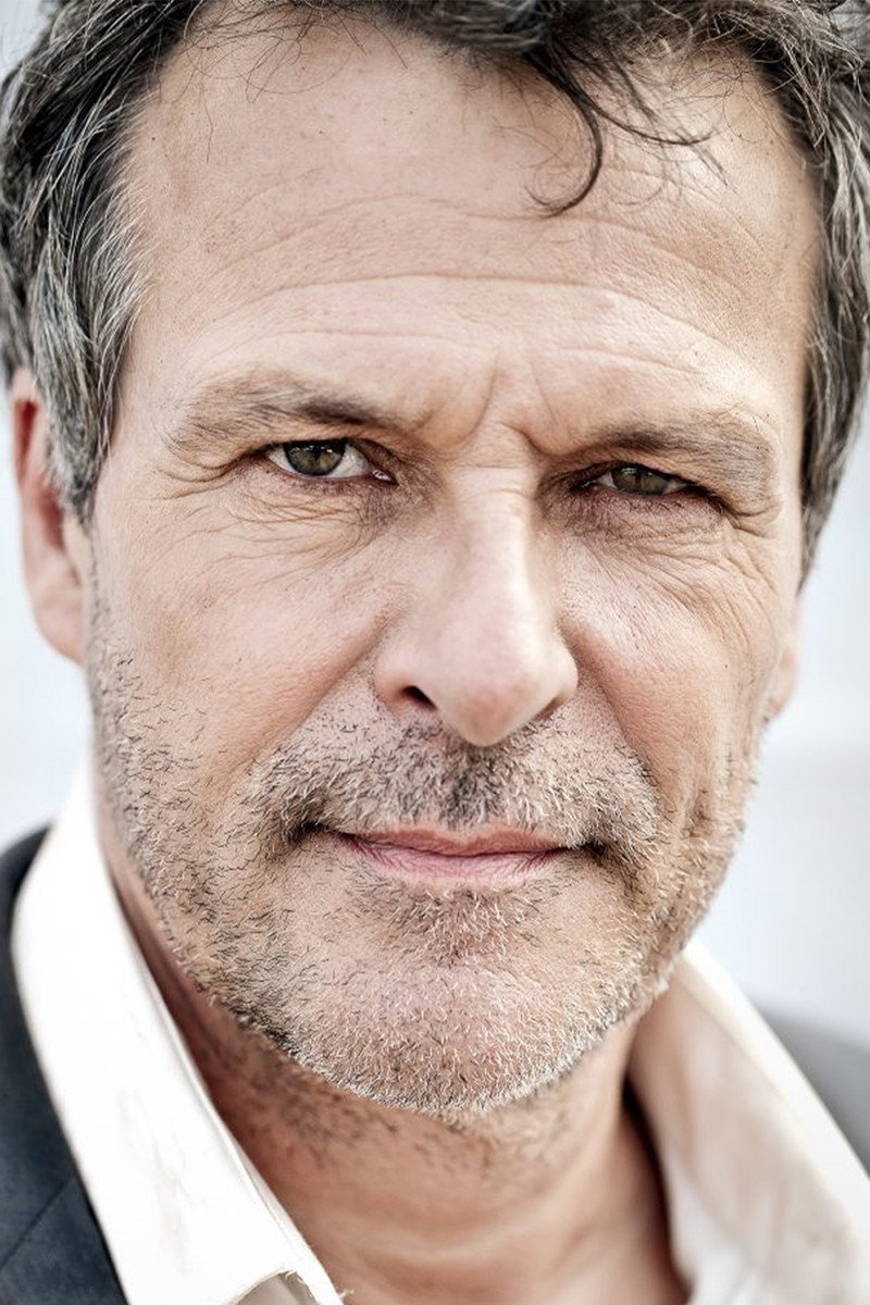 Frédéric van den Driessche as Le Jésuite in Galilée ou L'Amour de Dieu