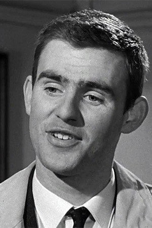 Terence Edmond as Lionel Frush in Thark