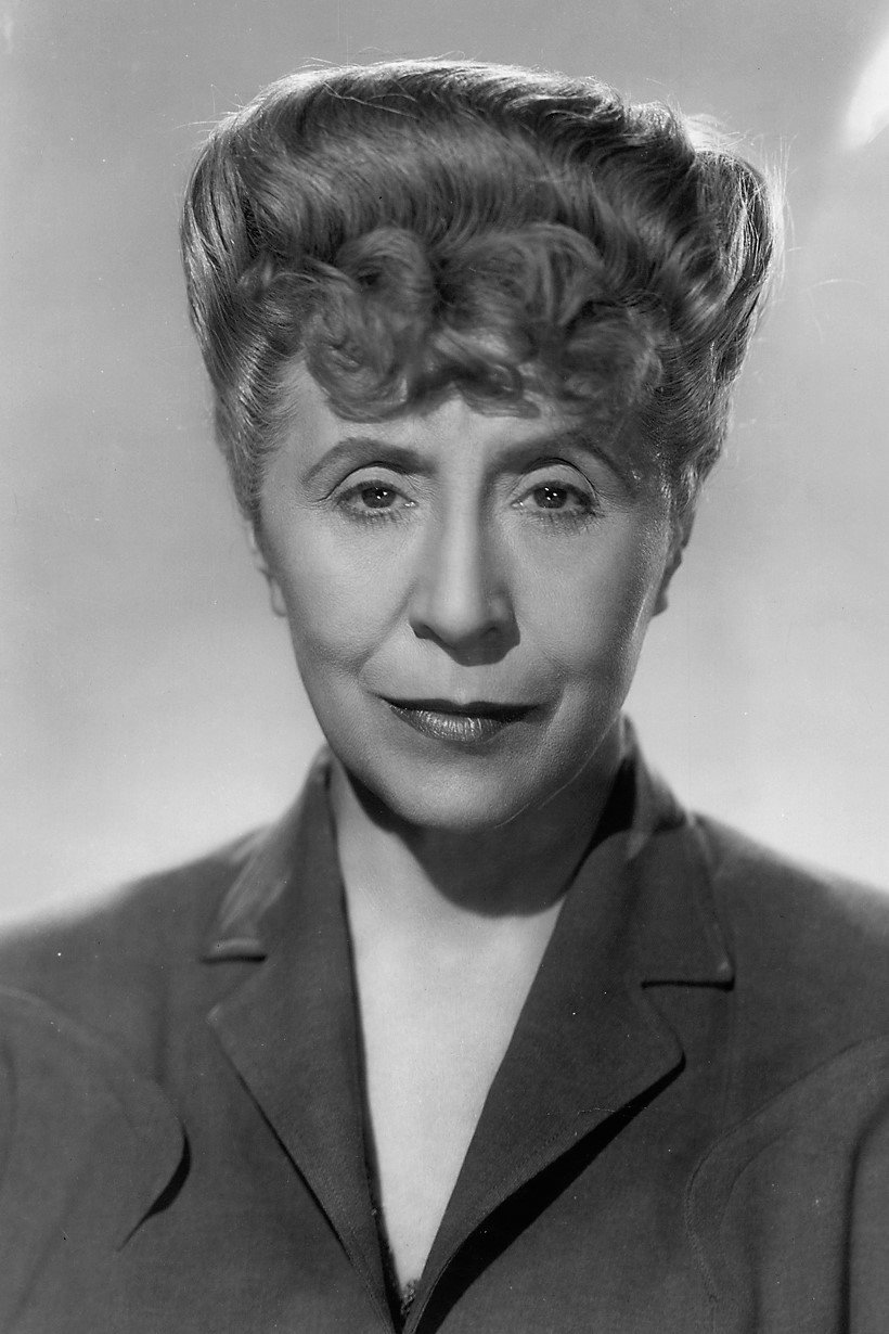 Blanche Yurka as Widow Grelieu in Tonight We Raid Calais