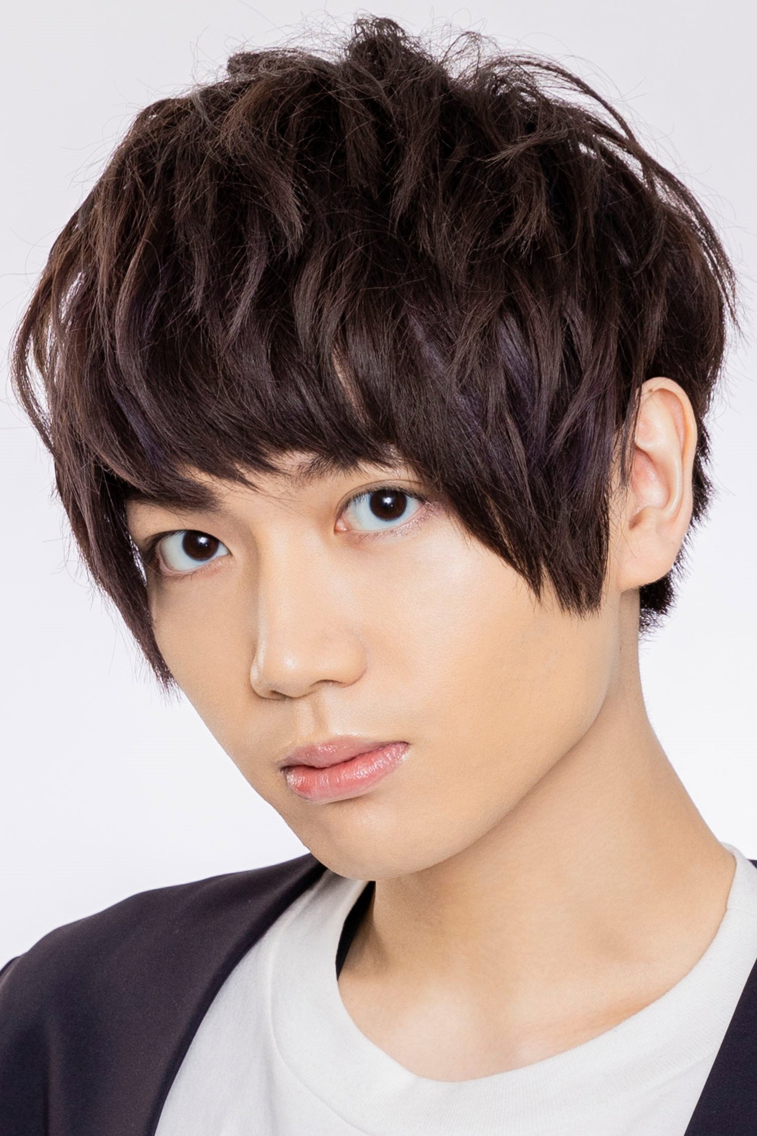 千葉翔也 as Kou Minamoto (voice) in After-school Hanako-kun