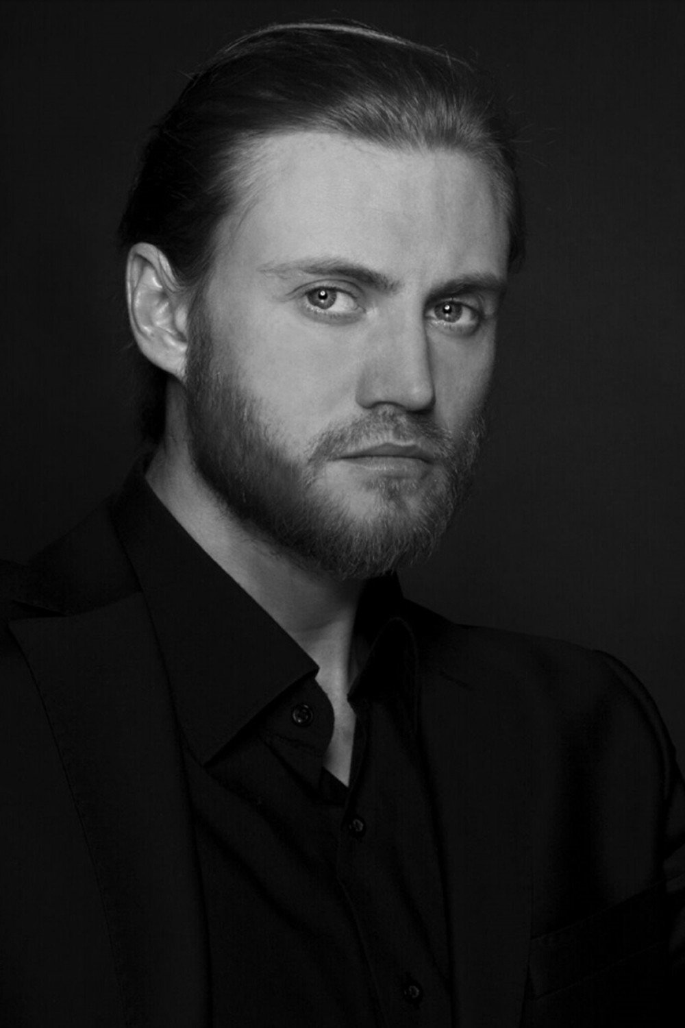 Oleksii Okhotiuk as Mark in Tunnelblick