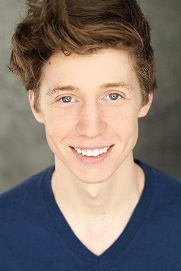 Jaz Goodreau as Jess's Friend in CASHED