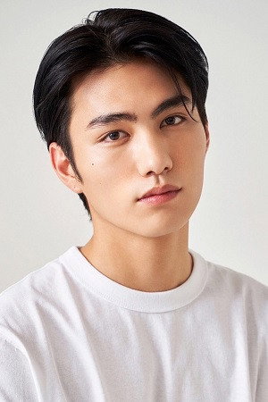 Shuzo Ohira as Satoshima Atsushi in Blinded Kiss