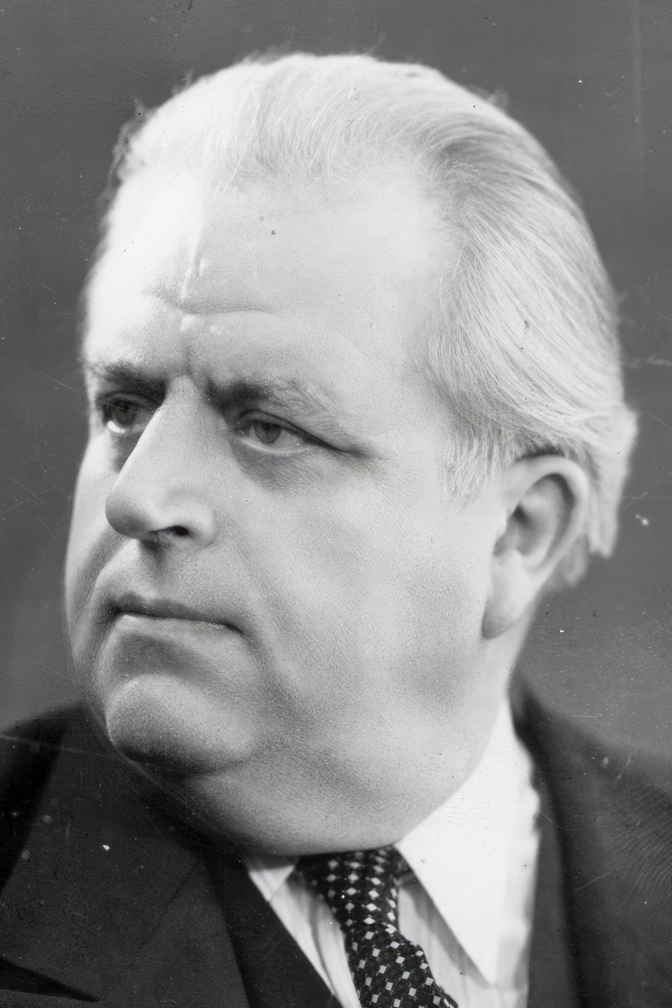 Charles Martinelli as Maxime in Bad Boy