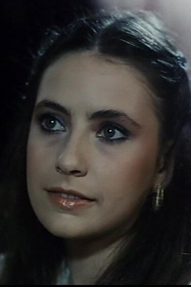Berta Cabré as Chica Gángster in The Adventures of Zipi and Zape