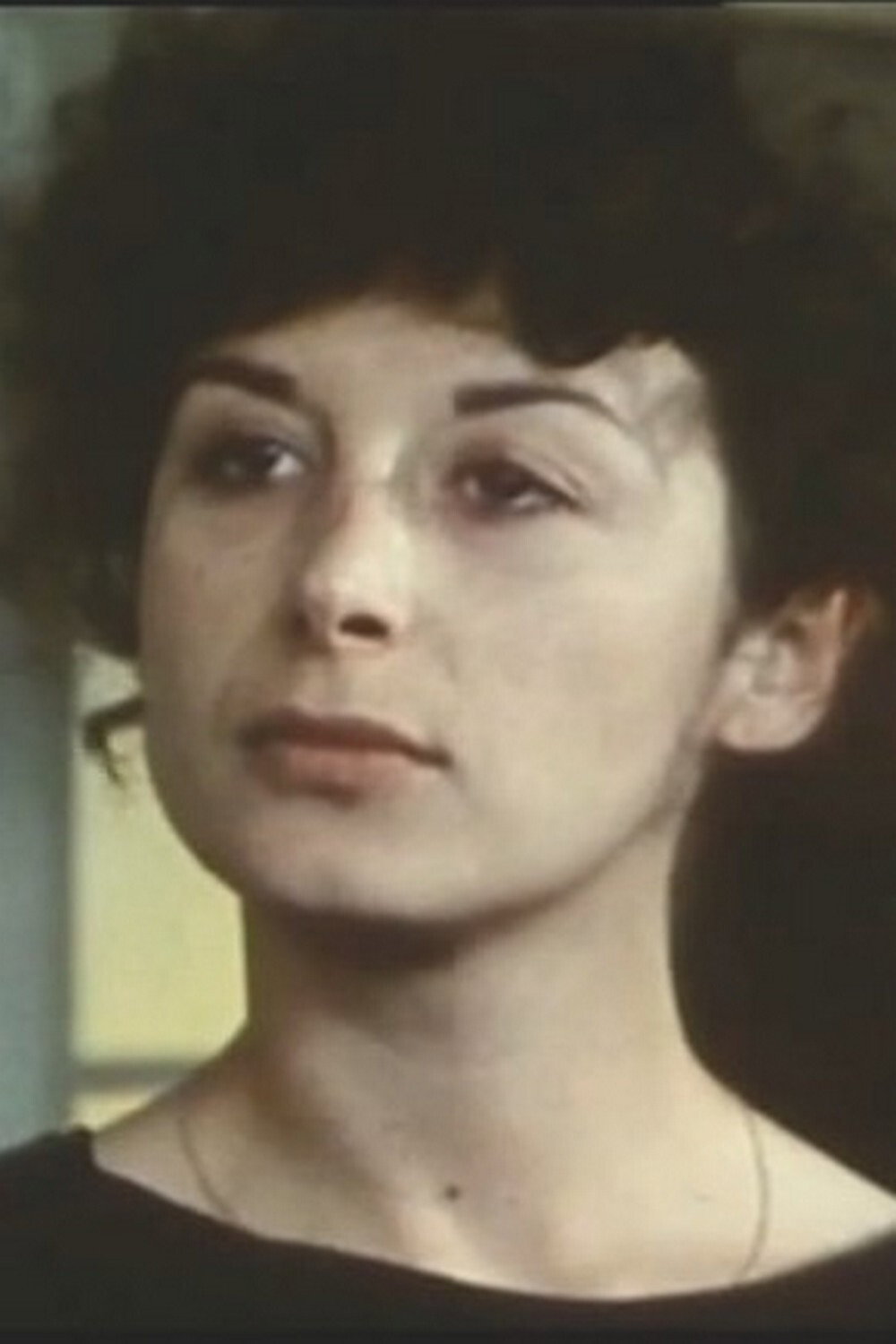 Sophie Ladmiral as Nana in Double Face