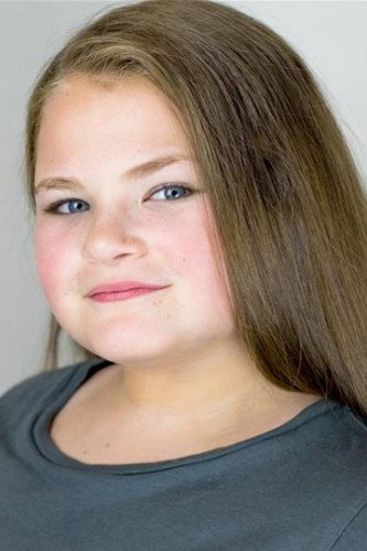 Gabby Rose as Brittany in The World Is Yours