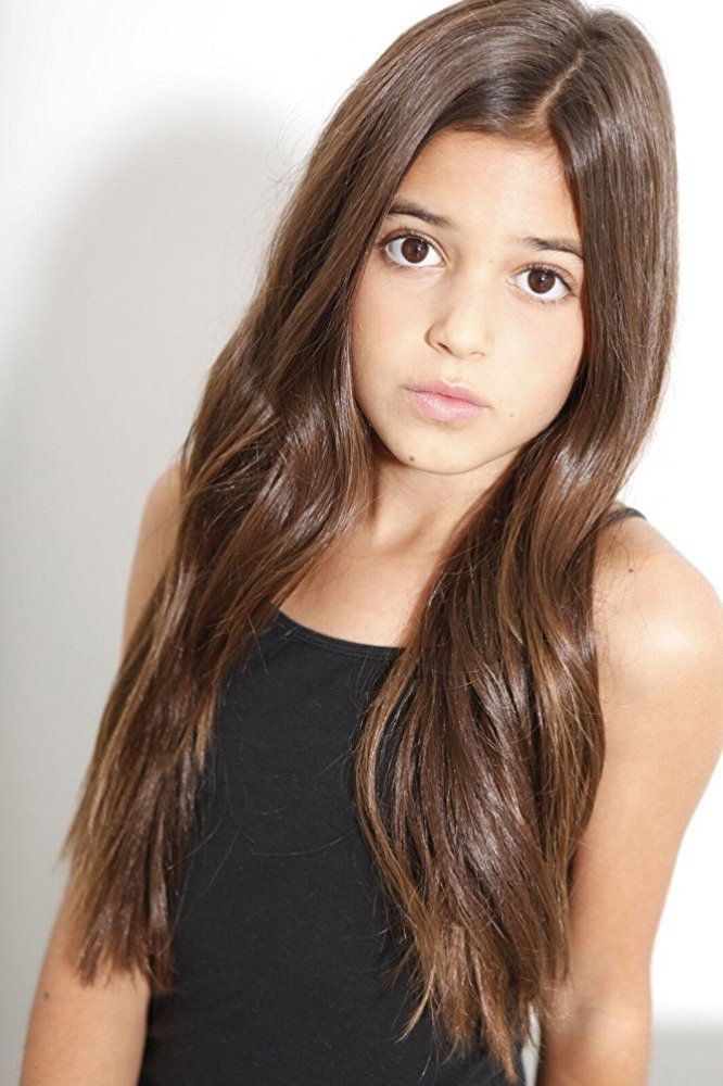Olivia Trujillo as Alex in Borrego