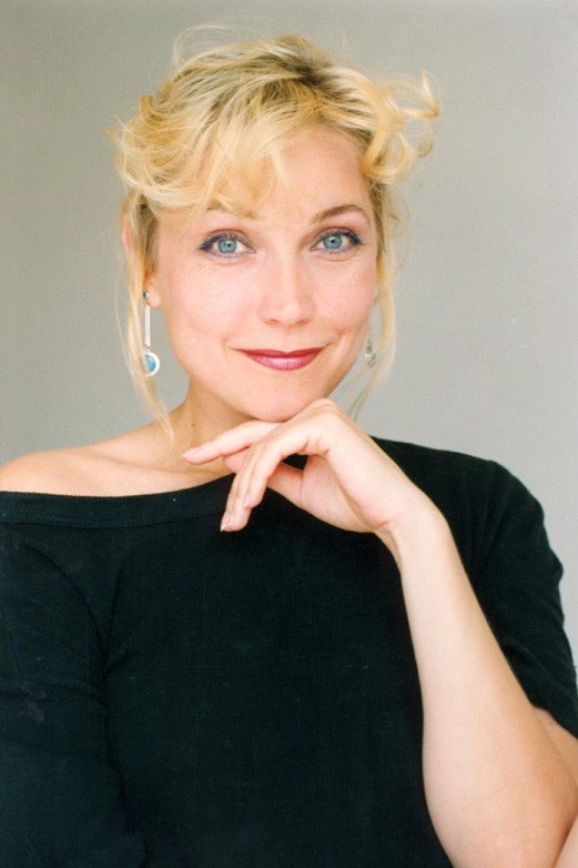 Наталья Захарова as Mary Afyorov in Набоков, Машенька