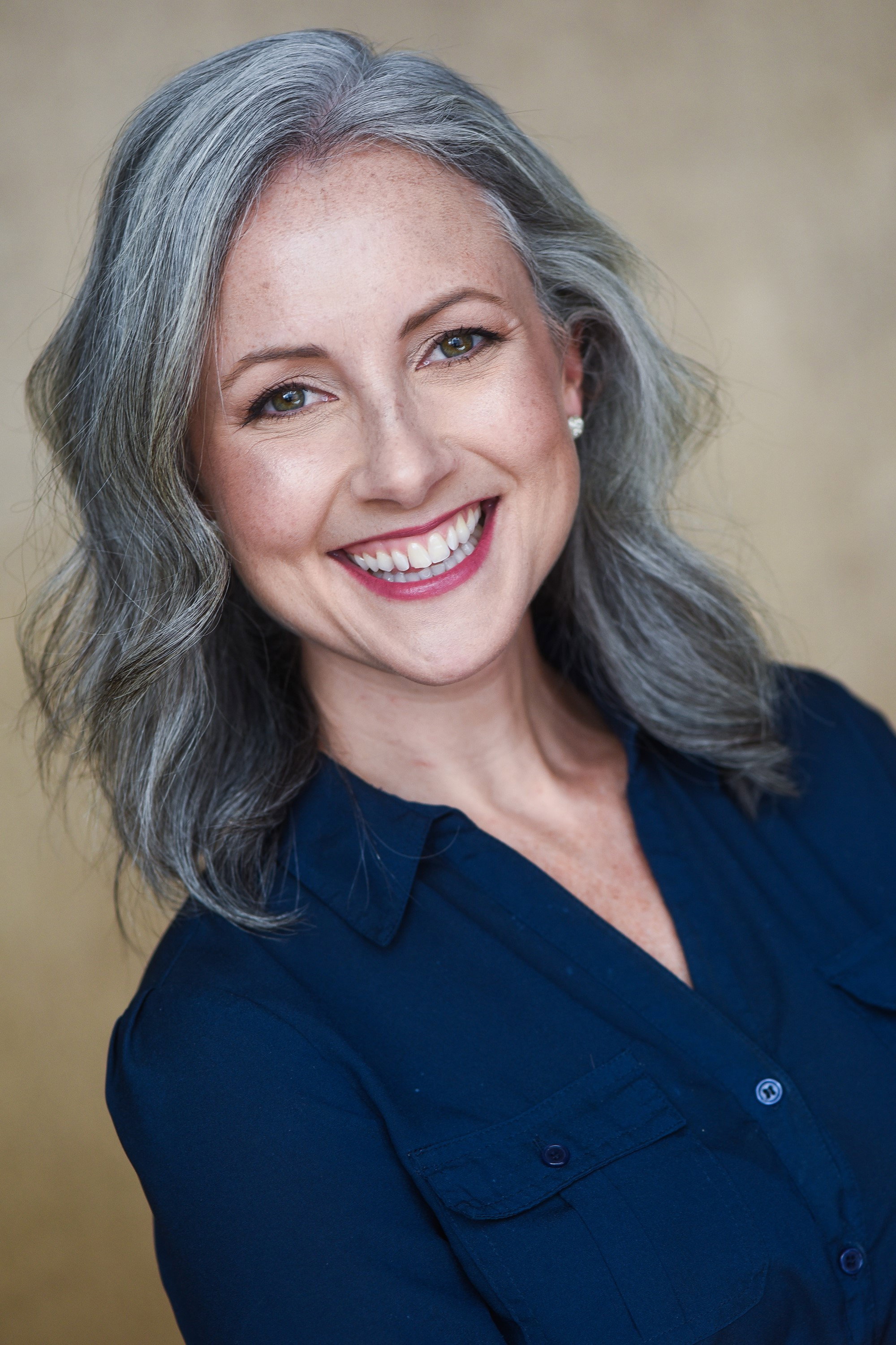 Sarah D. McCarthy as Dani in Vollies