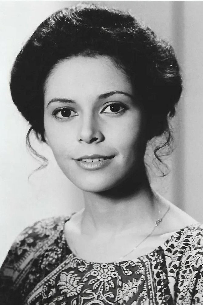 Lonette McKee as Lila Rose Oliver in The Cotton Club