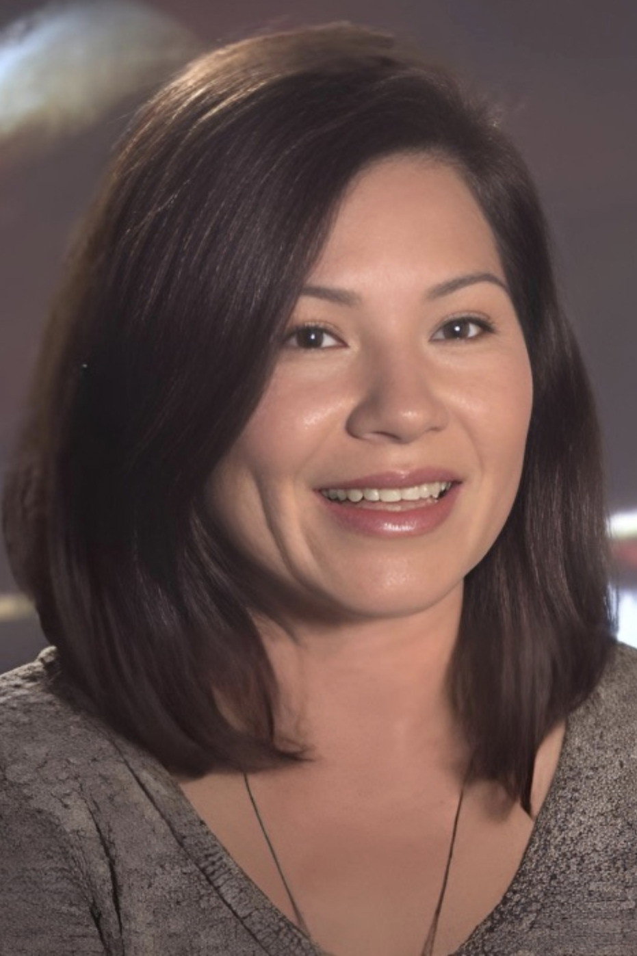 Paige Tamada as Elf-Judy in The Santa Clause