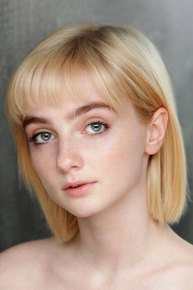 Eloise Thomas as Bella in Vengeance: Murder on the Heath