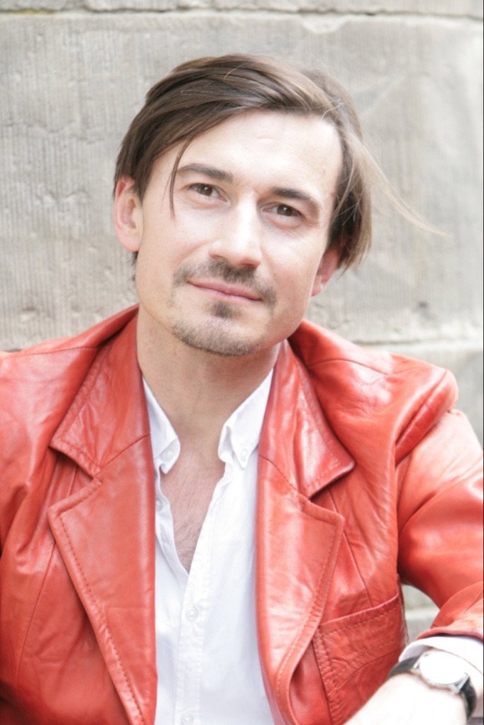 Daniel-Frantisek Kamen as Sven in Aufzug