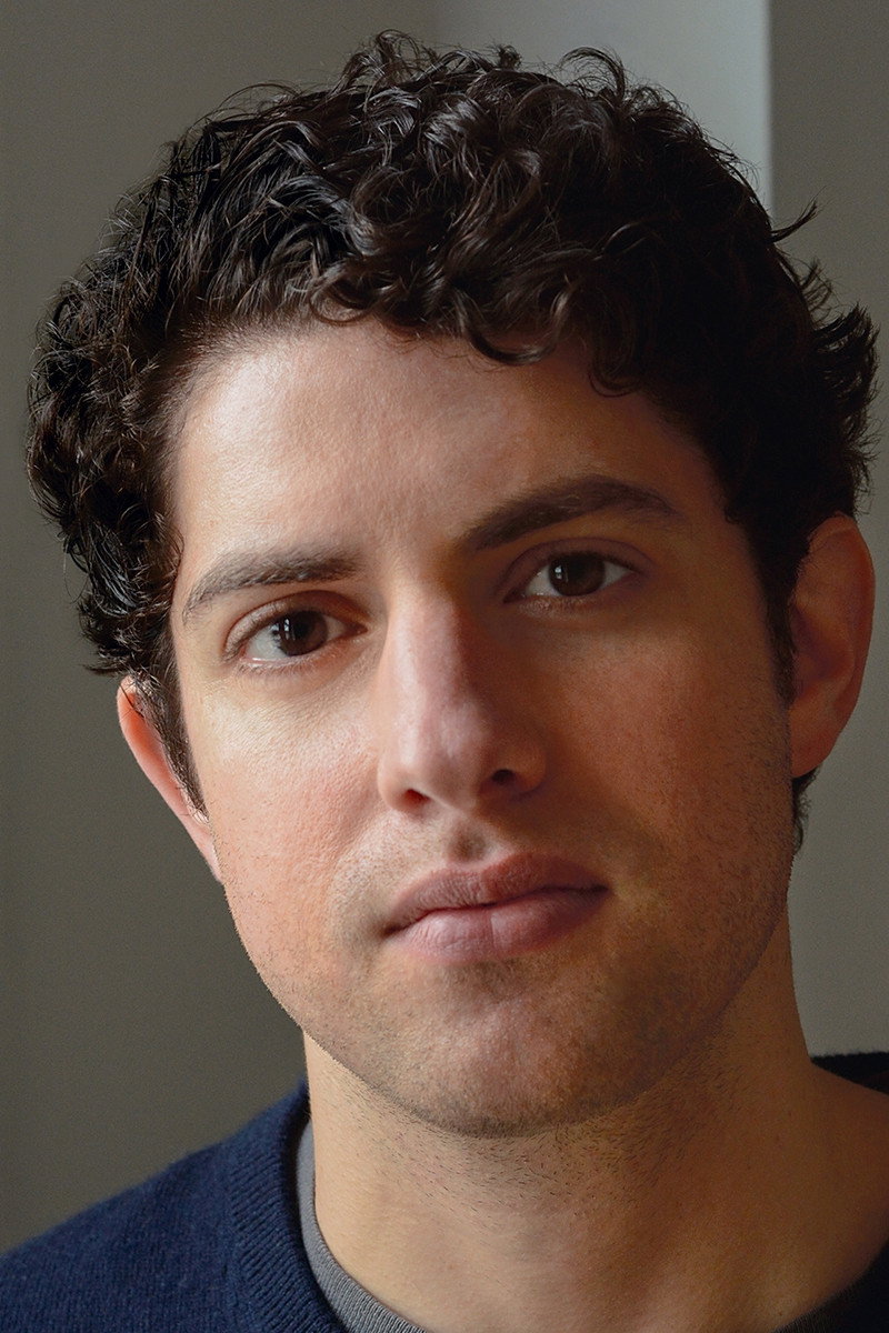 Eli Gelb as Guy Hickey in The Mastermind