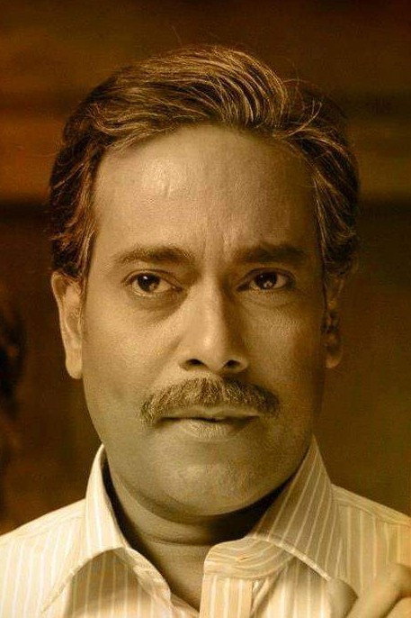 Debshankar Haldar as Jhakshu Ustad in Maya Mridanga