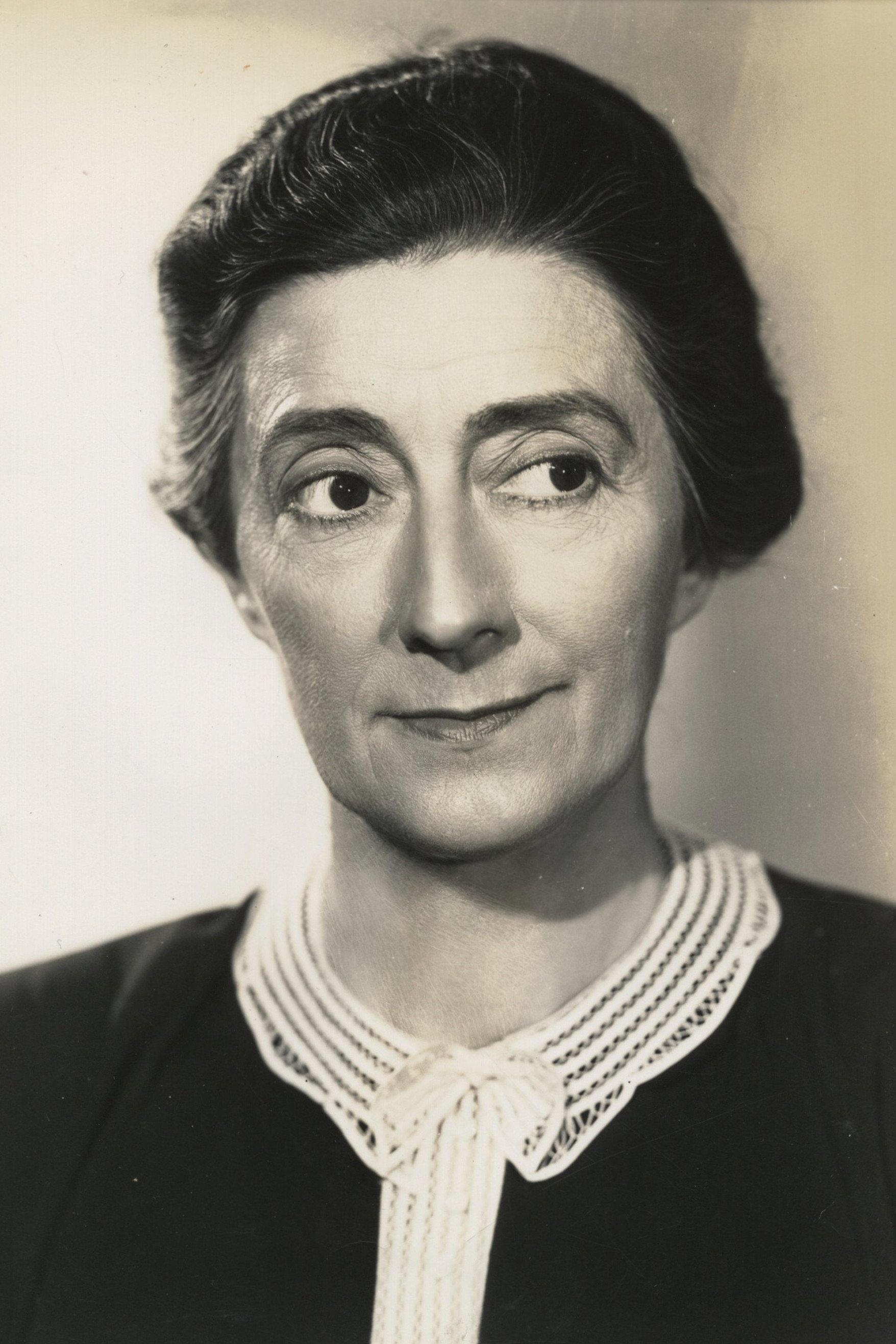 Almira Sessions as Mrs. Ellabella Jackson, Susan's Aunt in Dixie Jamboree