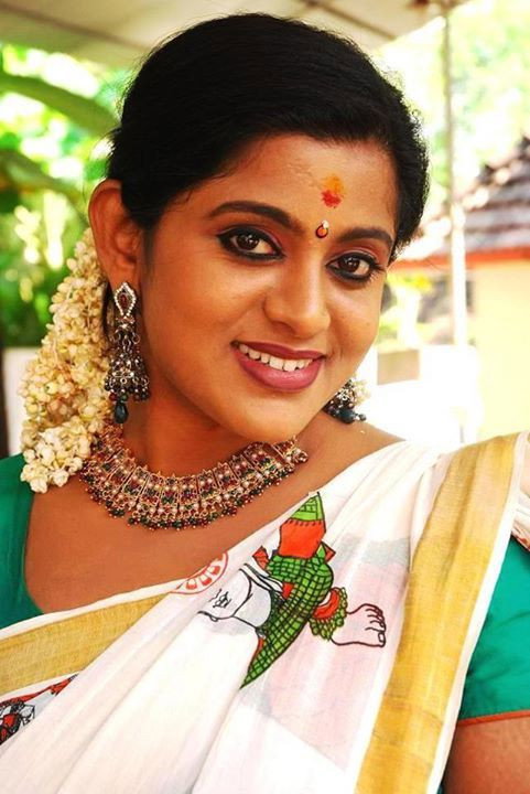 Veena Nair as Shyama in Adhyarathri