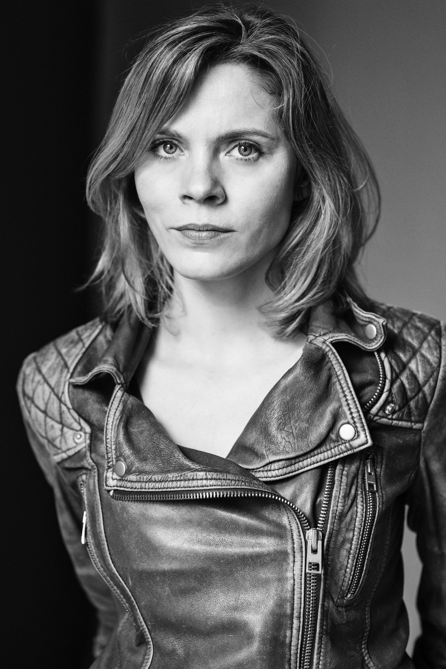 Marnie Baxter as Alice in The Last Bus