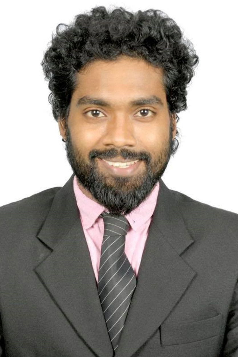 Daniel Annie Pope as Jeeva's Friend in Thiri