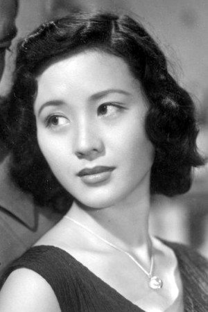 南田洋子 as Chidori Yamamura in Stolen Desire