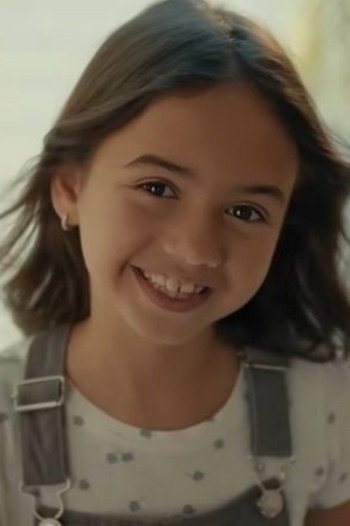 Dala harby as Nour in Son of the club