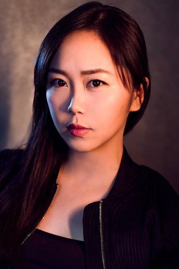 大島遥 as Killer Pussie in Girl's Blood