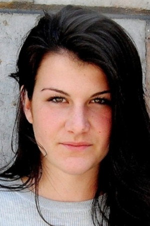 Fanny Ketter as Felicia in Eternal Summer