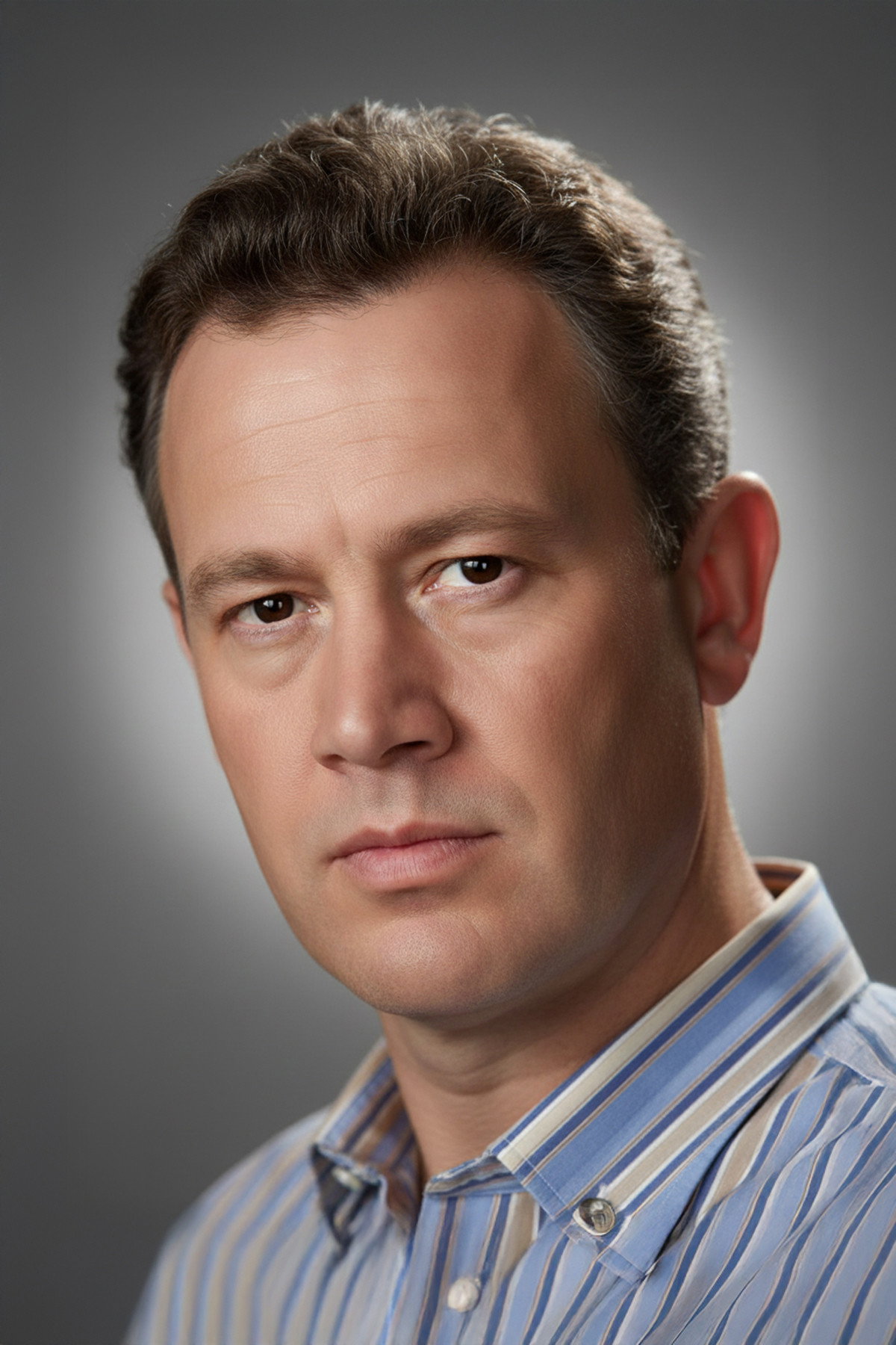 Nuri Altınok as Hz. Ömer in Cennet Fedaileri