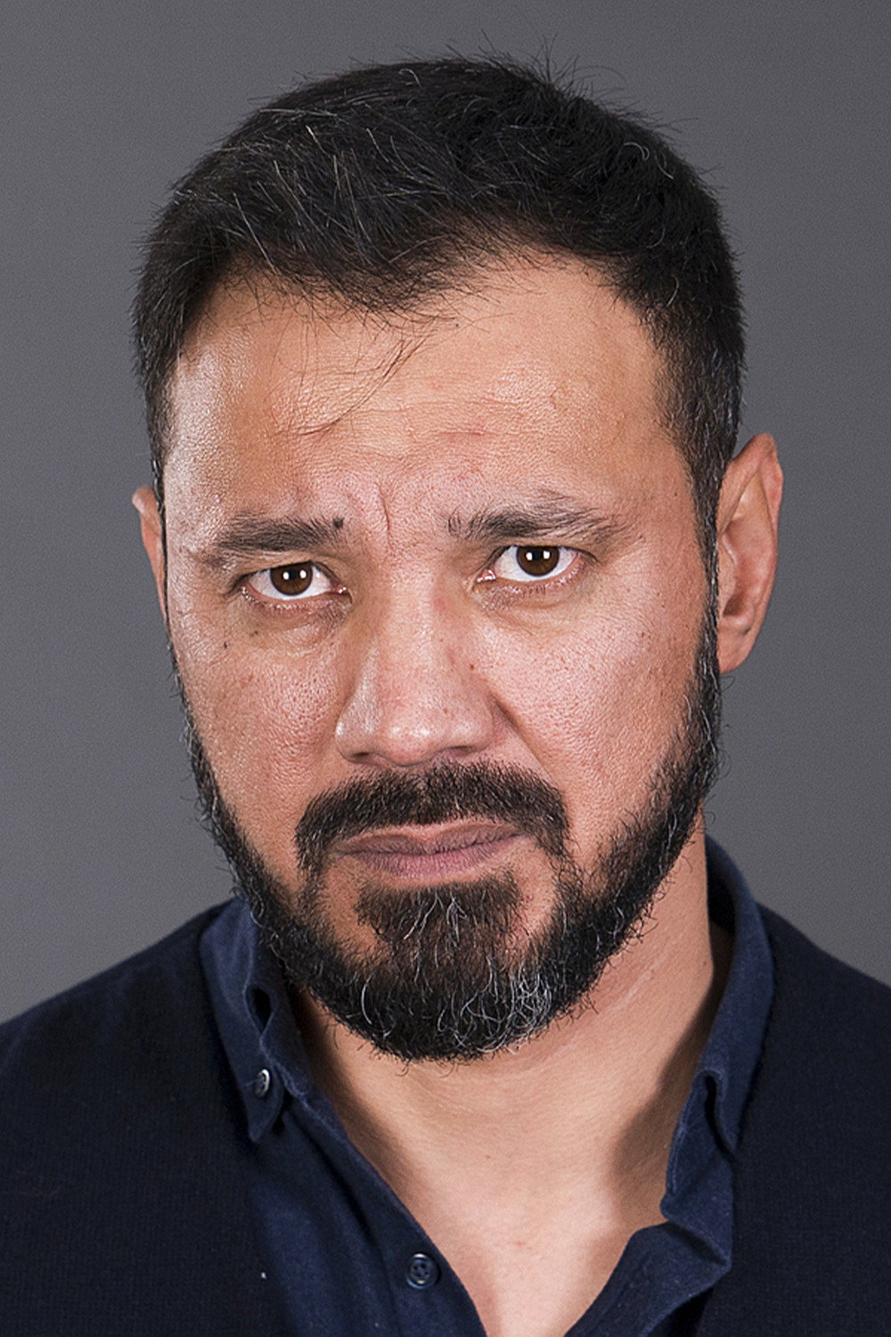 Berik Aitzhanov as Chingiz in Brothers