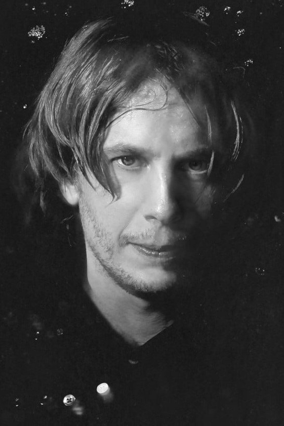 Orri P. Dyrason as Self - Member of Sigur Rós in Inni