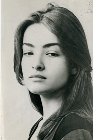 ლიკა ქავჟარაძე as Natasha in Die kaukasische Nacht