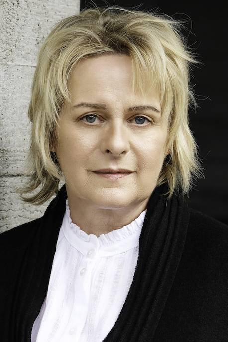 Joanne Pearce as Louise in Jumping The Queue