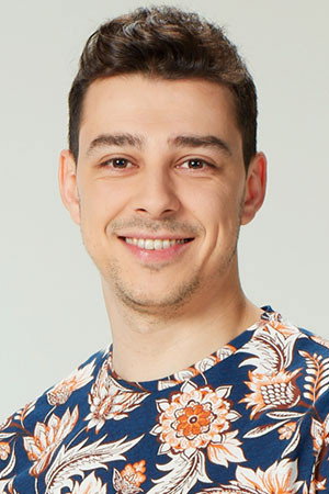 Alihan Aracı as Sercan Alagöz in Meleklerin Aşkı